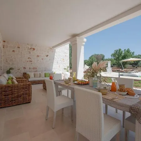 Tenuta Trullo Pietra Bianca Willa Ostuni